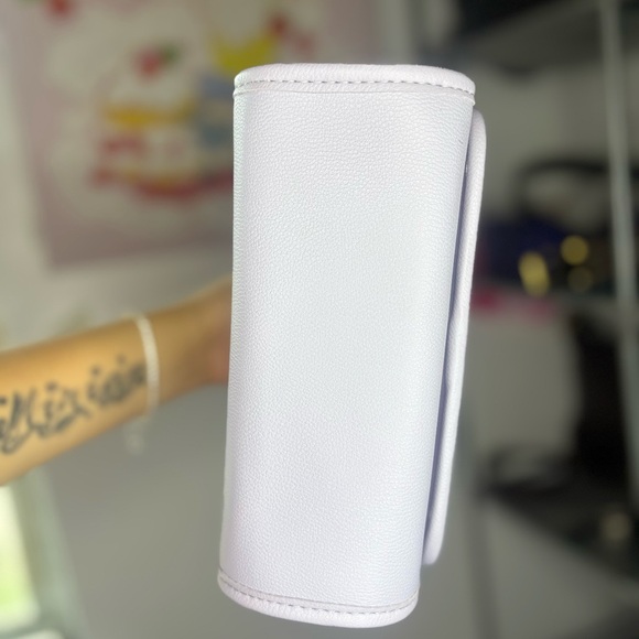 *NWT* Stackers Lavender Women's travel bag - Picture 5 of 6